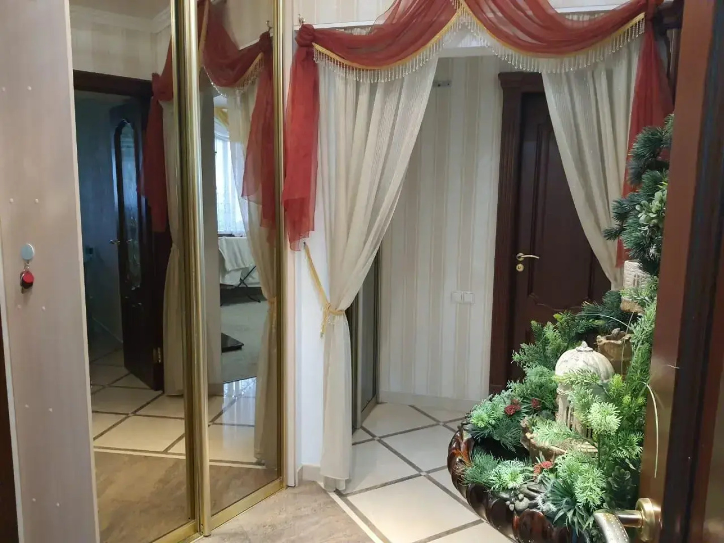 Resident Ufa (Резидент Уфа) на проспекте Октября