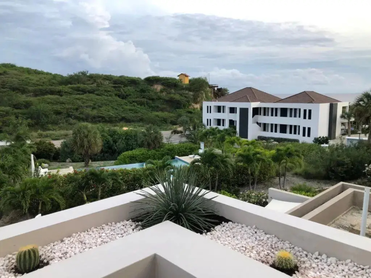 The beach House- 1Room Apartment at Blue Bay resort