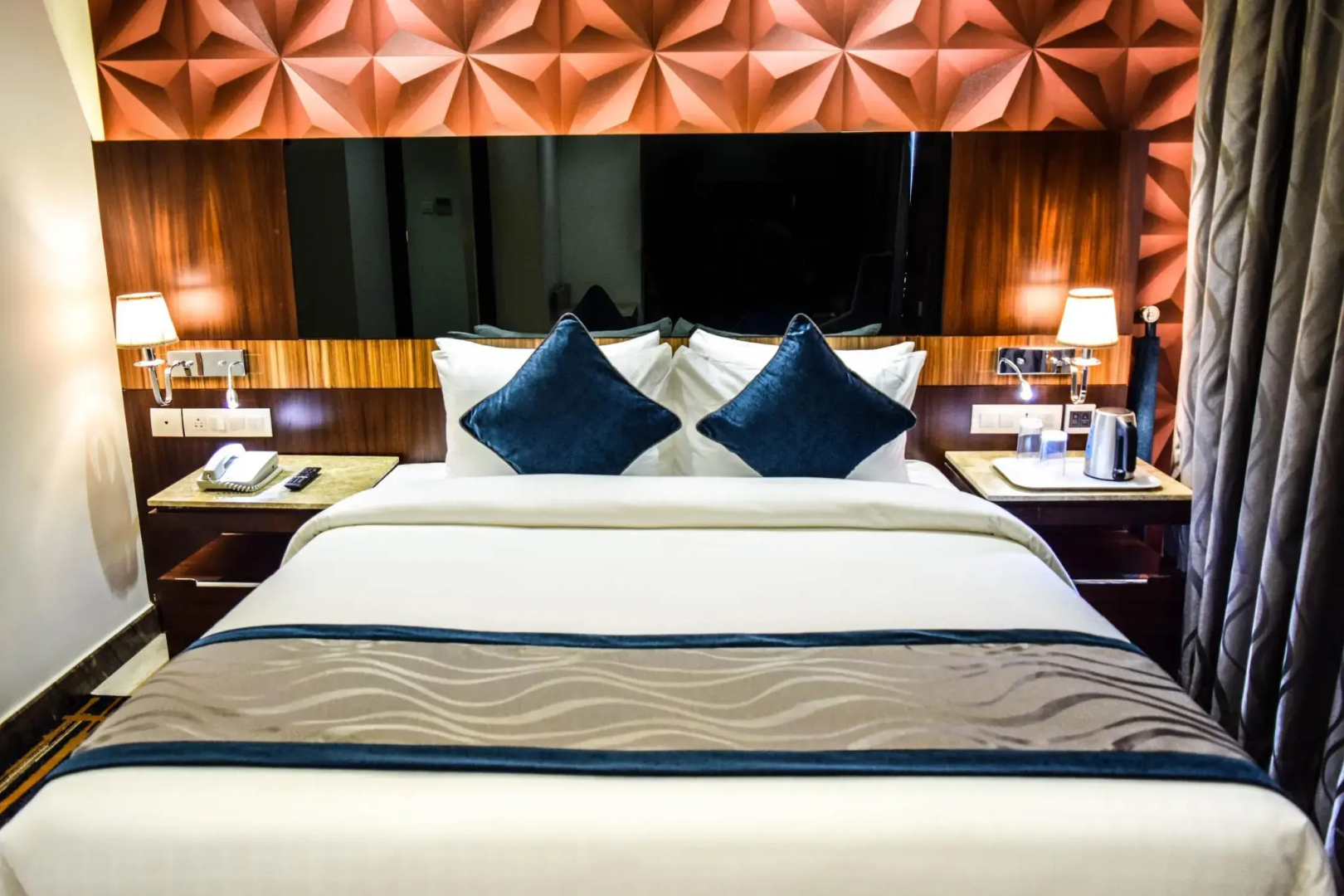 RG Royal Hotel and Convention
