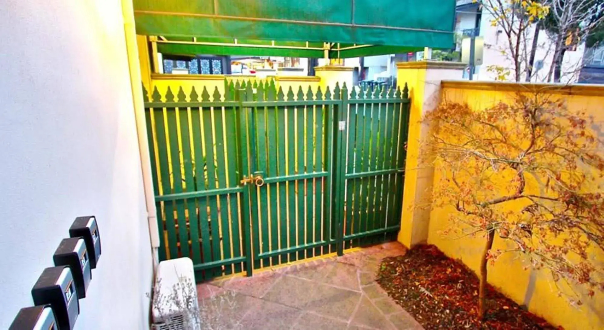 SoYa Apartment Hotel