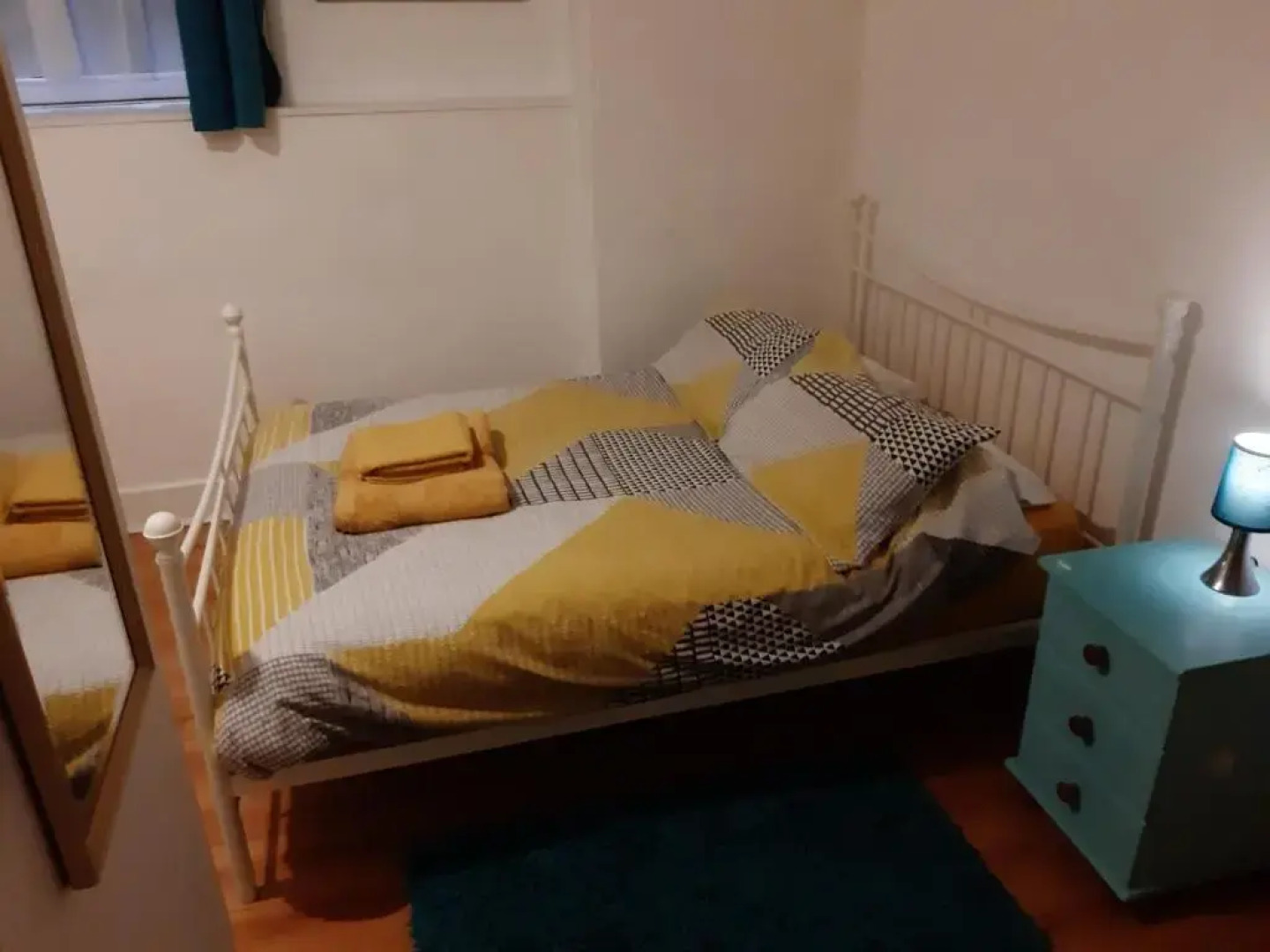 Ground Floor Barmouth Centre Apartment With Garden