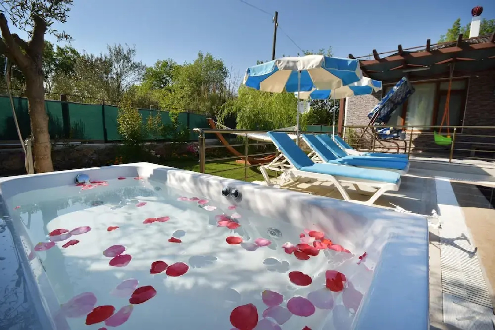 KAY9200 Villa Nar 2 Bedrooms