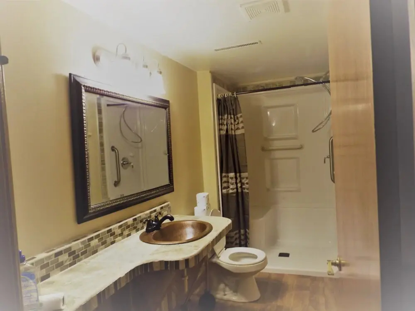 Crooked Lake Resort Cabin 6  (Hilltop Hidaway) Holiday home 3 BestStay