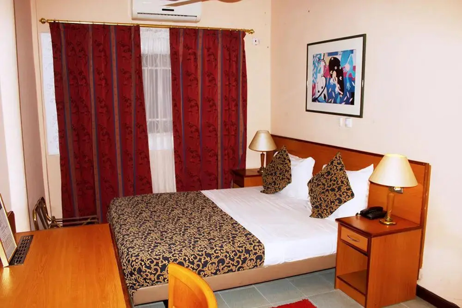 Grand Casamora Hotel