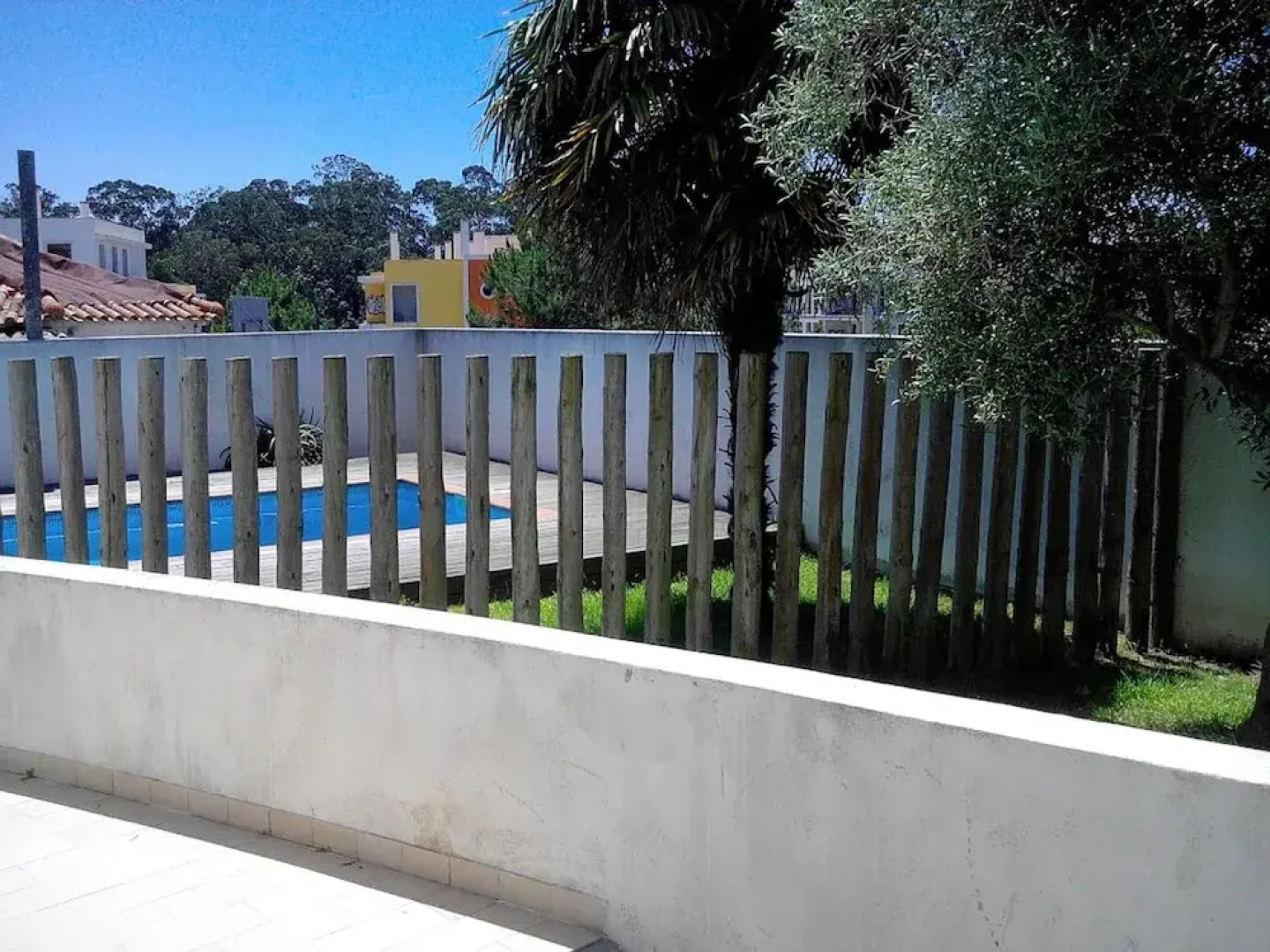 Apartment With one Bedroom in Caldas da Rainha, With Shared Pool, Furnished Terrace and Wifi - Near the Beach