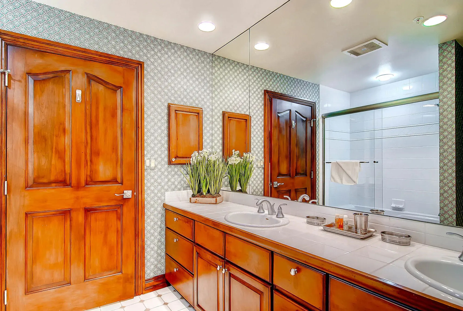 Oxford Court by East West Hospitality