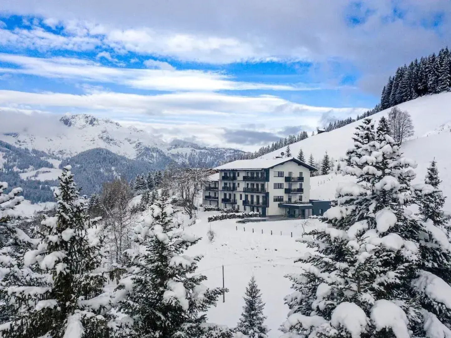 Premium Apartment With Balcony