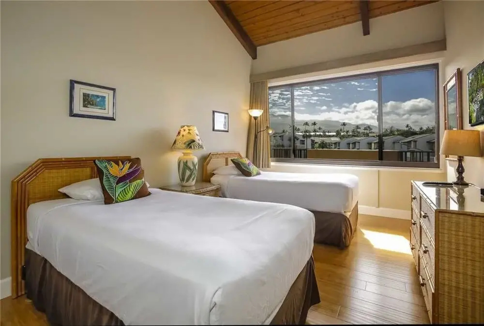 Kamaole Sands 10-407 - 2 Br Condo