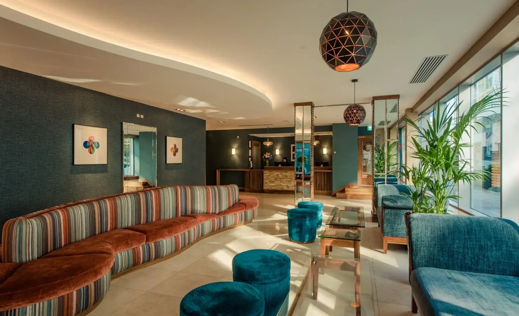 Tallaght Cross Hotel