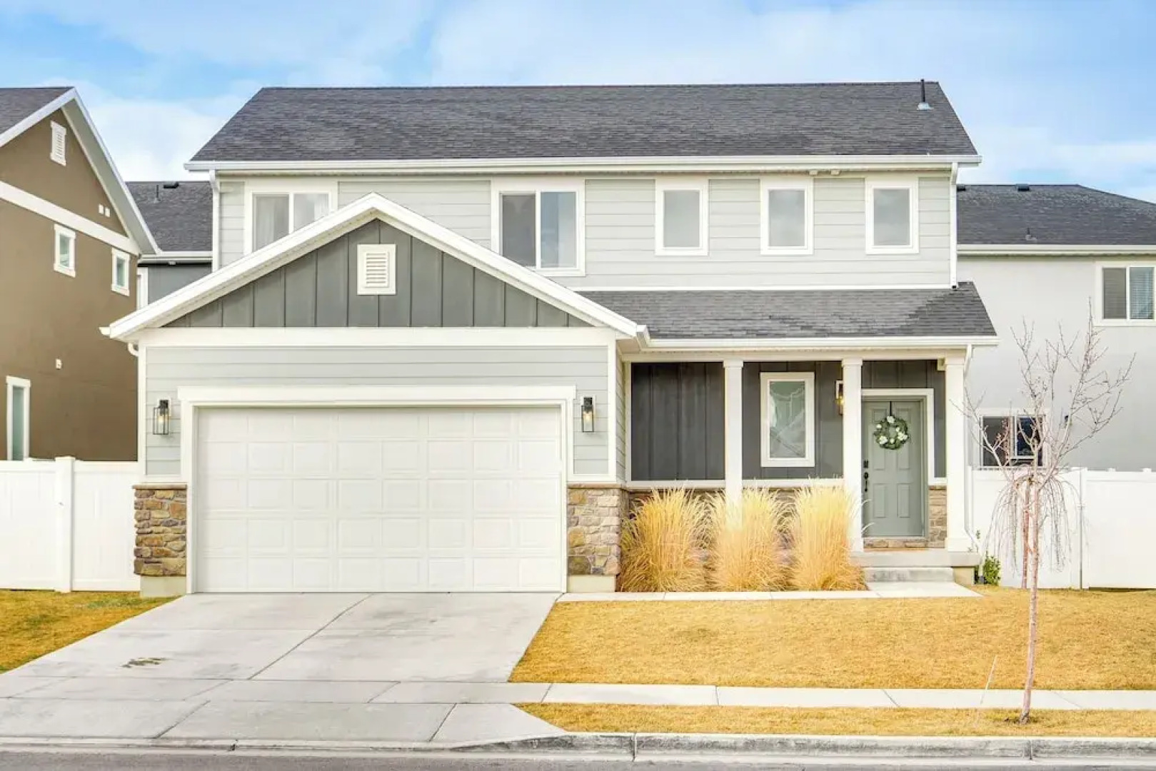 4 Mi to Zions Bank Stadium: Sleek Herriman Retreat