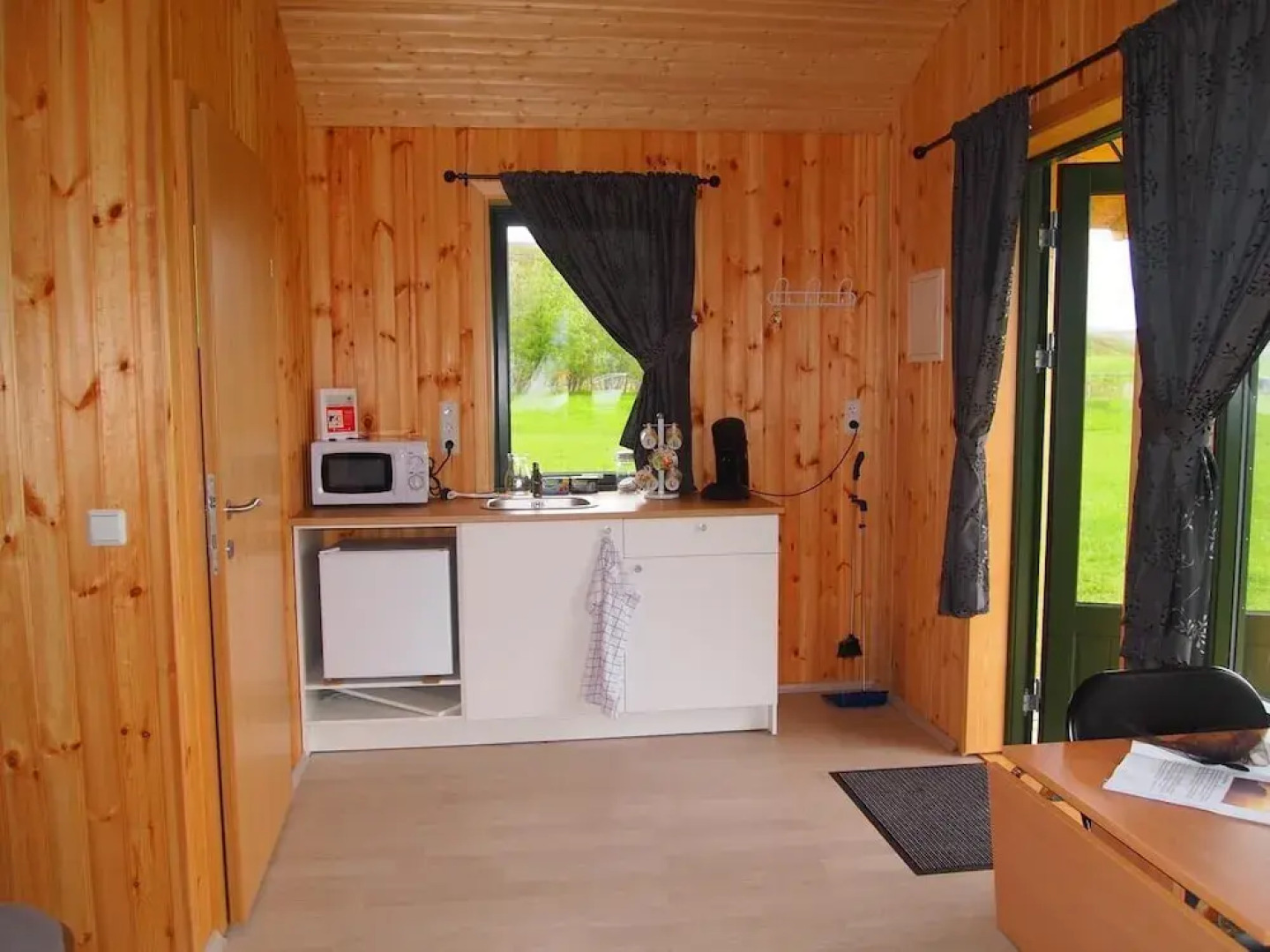 Miðhvammur Farm Stay