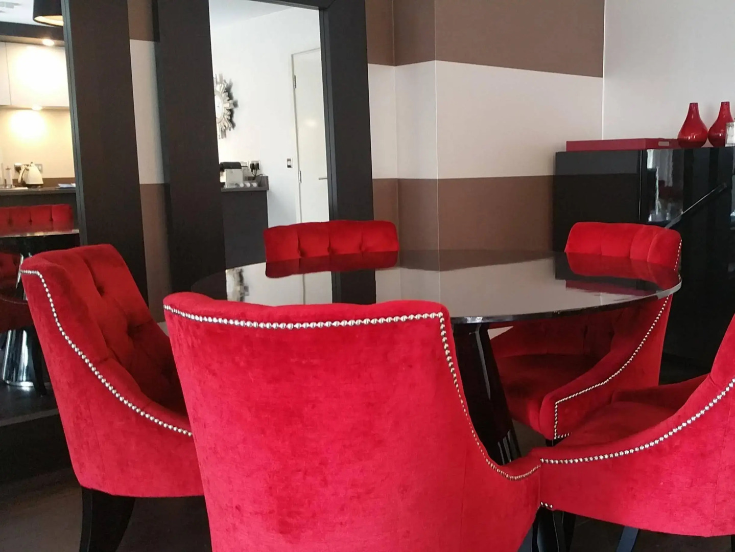 Peymans - the Luxurious Suite Serviced Apartment