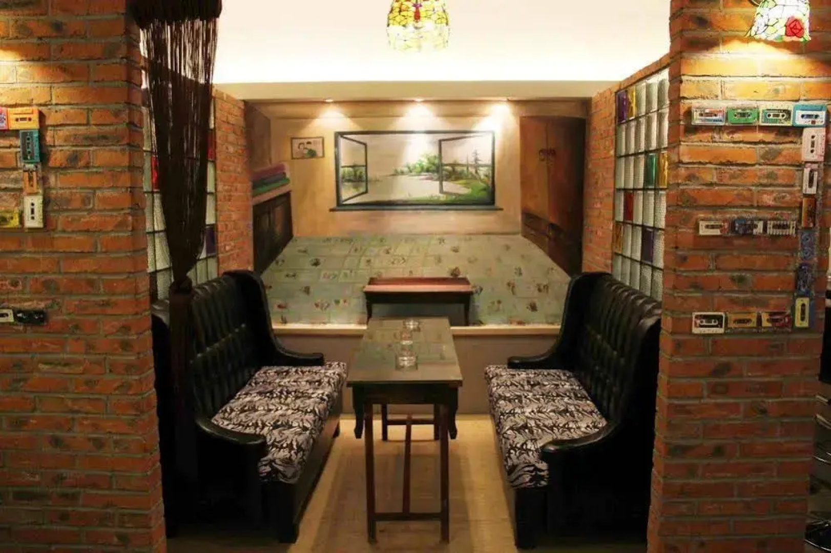 Tiger Hotel