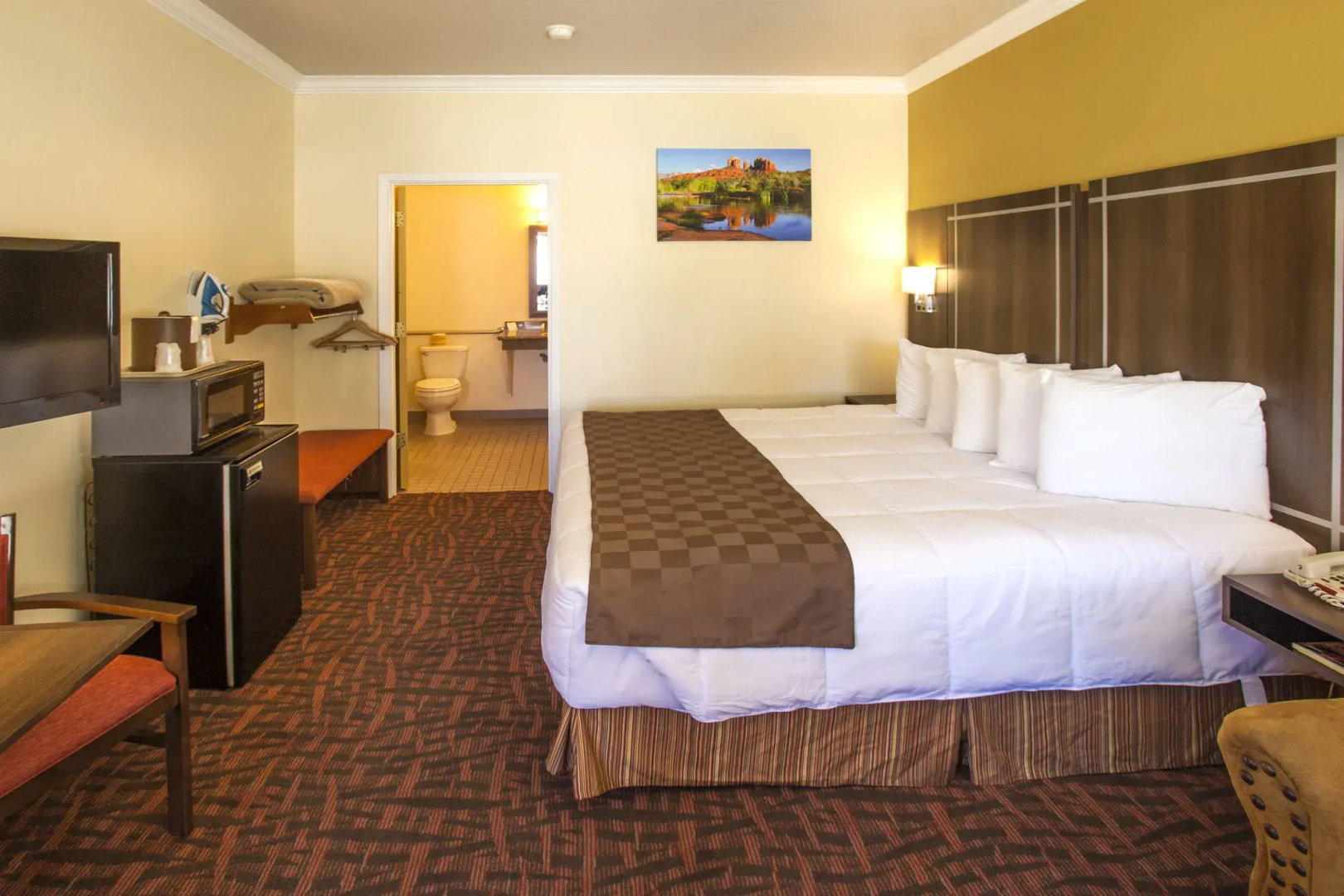 Wildflower Inn at Bell Rock