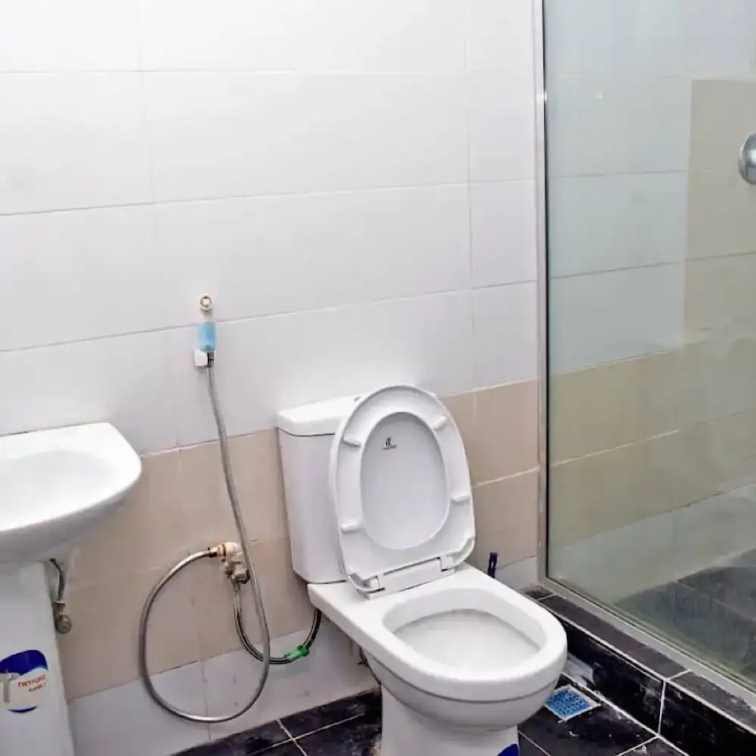Owee Suites
