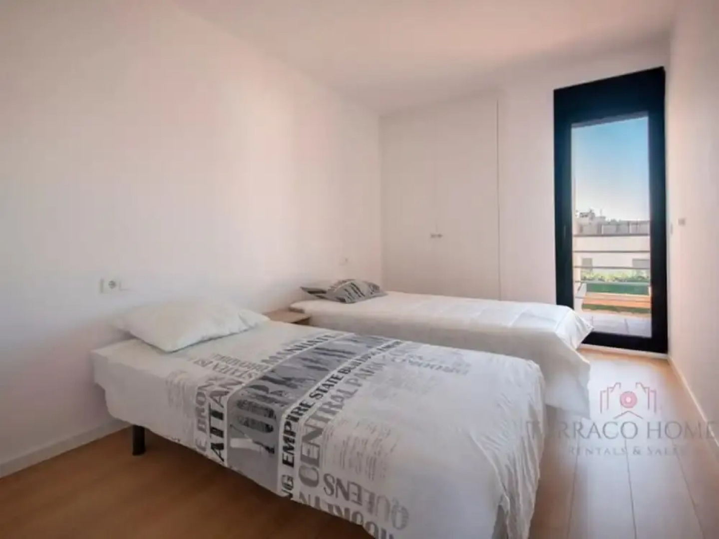 Th130 Villa Moderna Golf y Playa