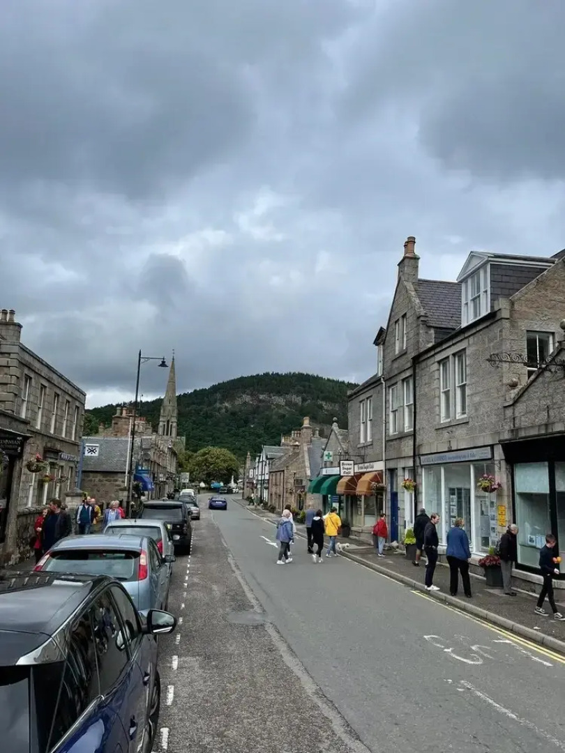 Lovely and Spacious 2BD Holiday Retreat Ballater