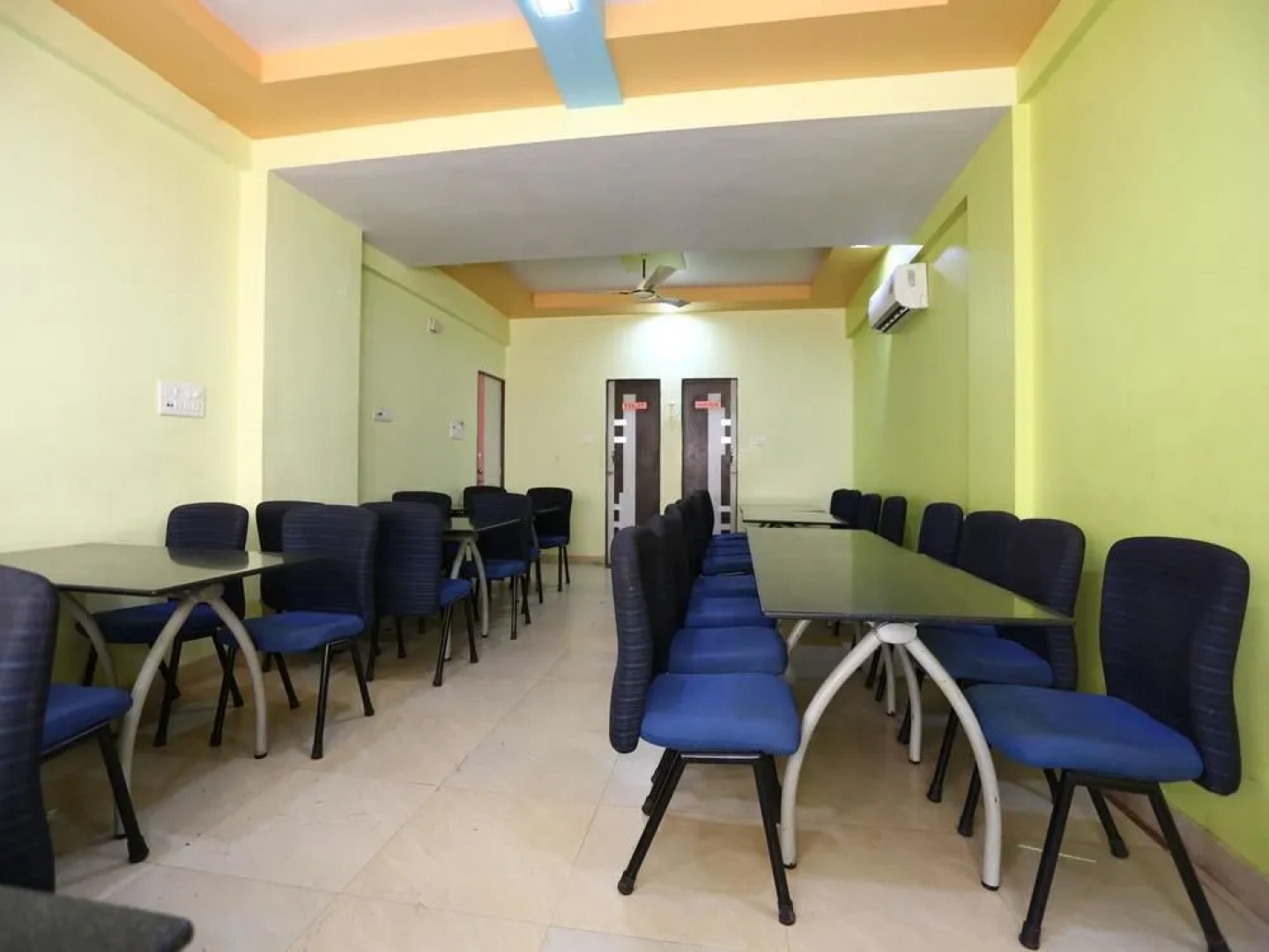 OYO Rooms Railway Station Somnath 1