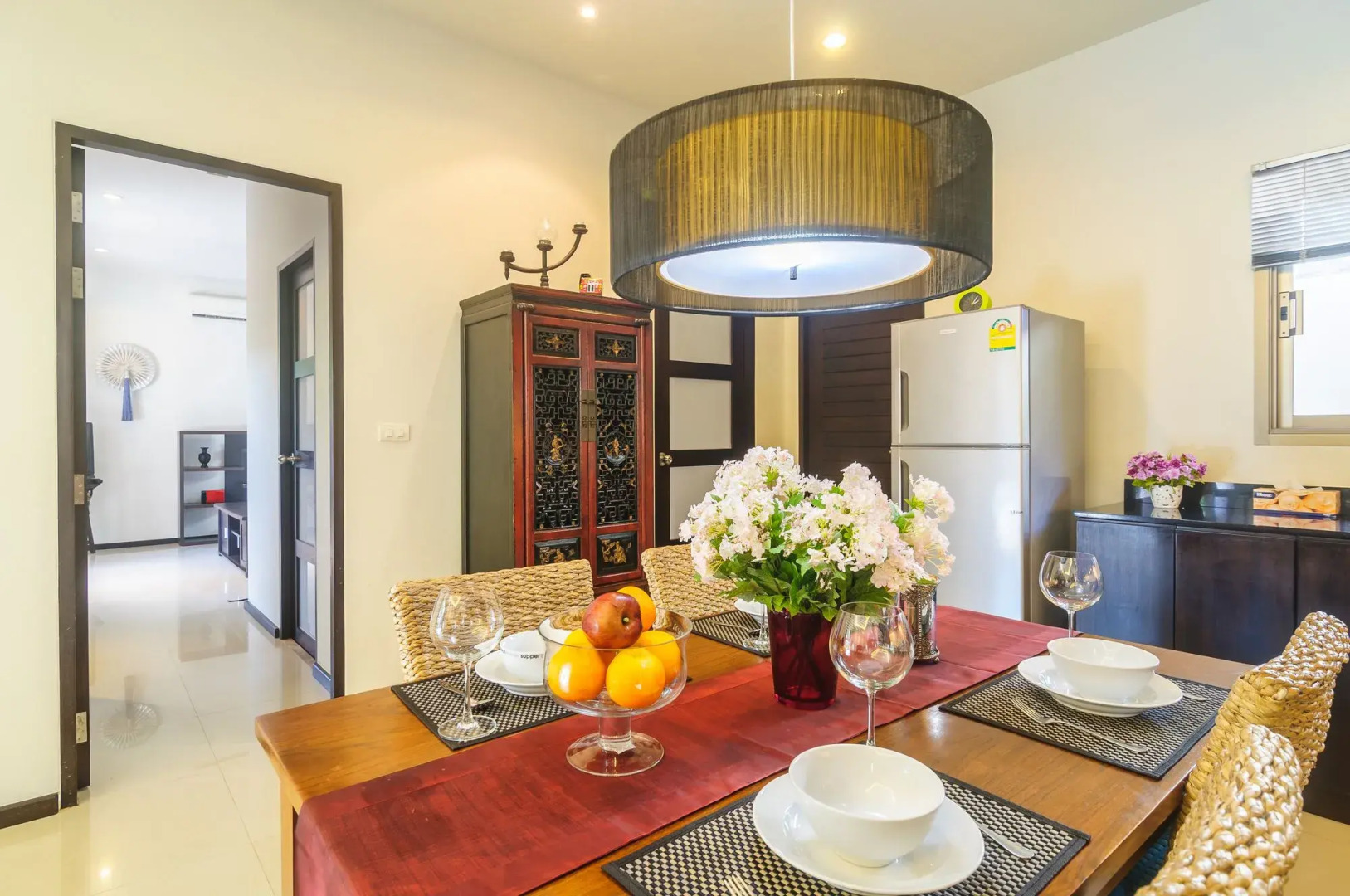 Niche Villas by TropicLook