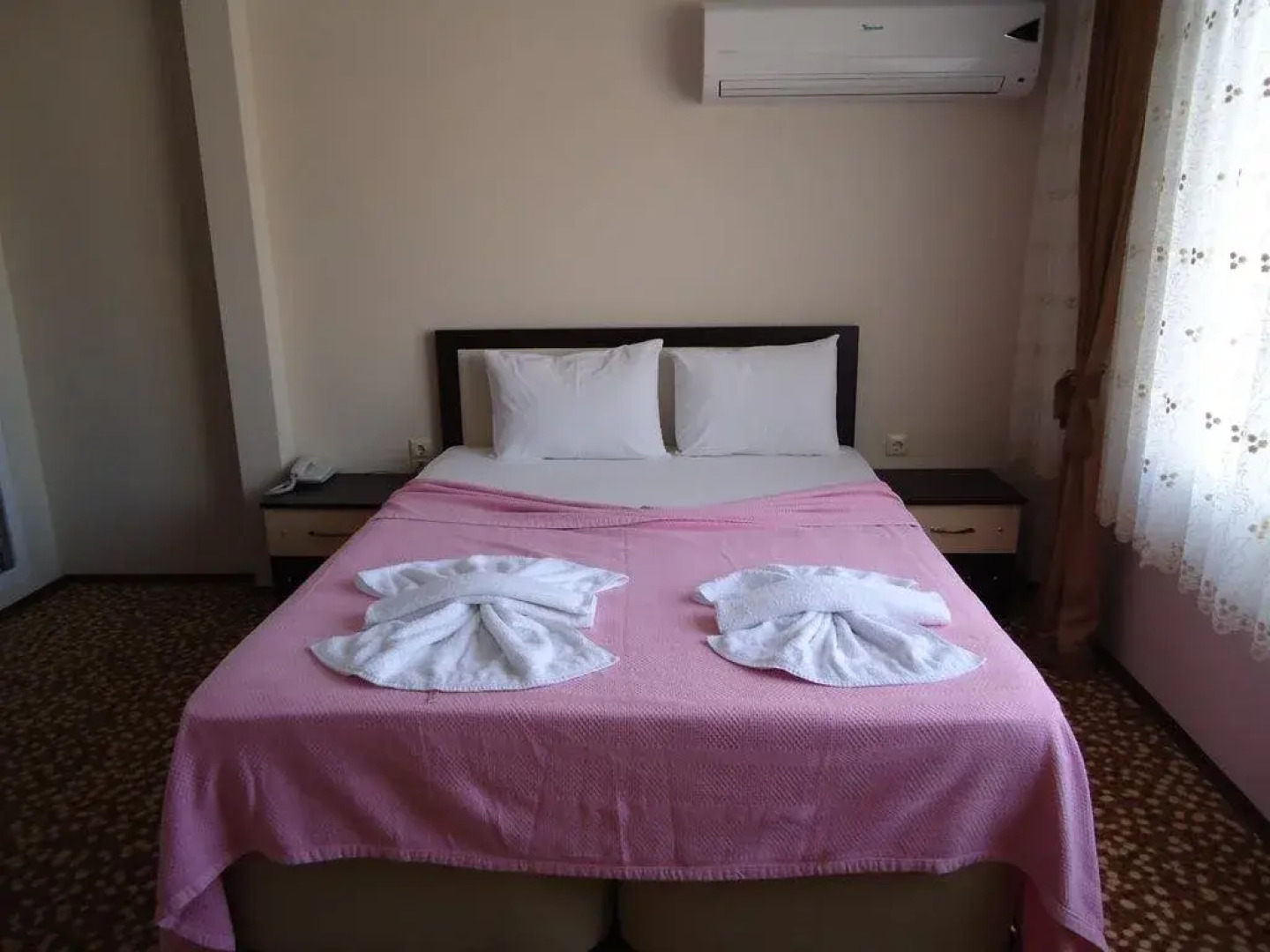 La Fontaine Guzelyali Hotel