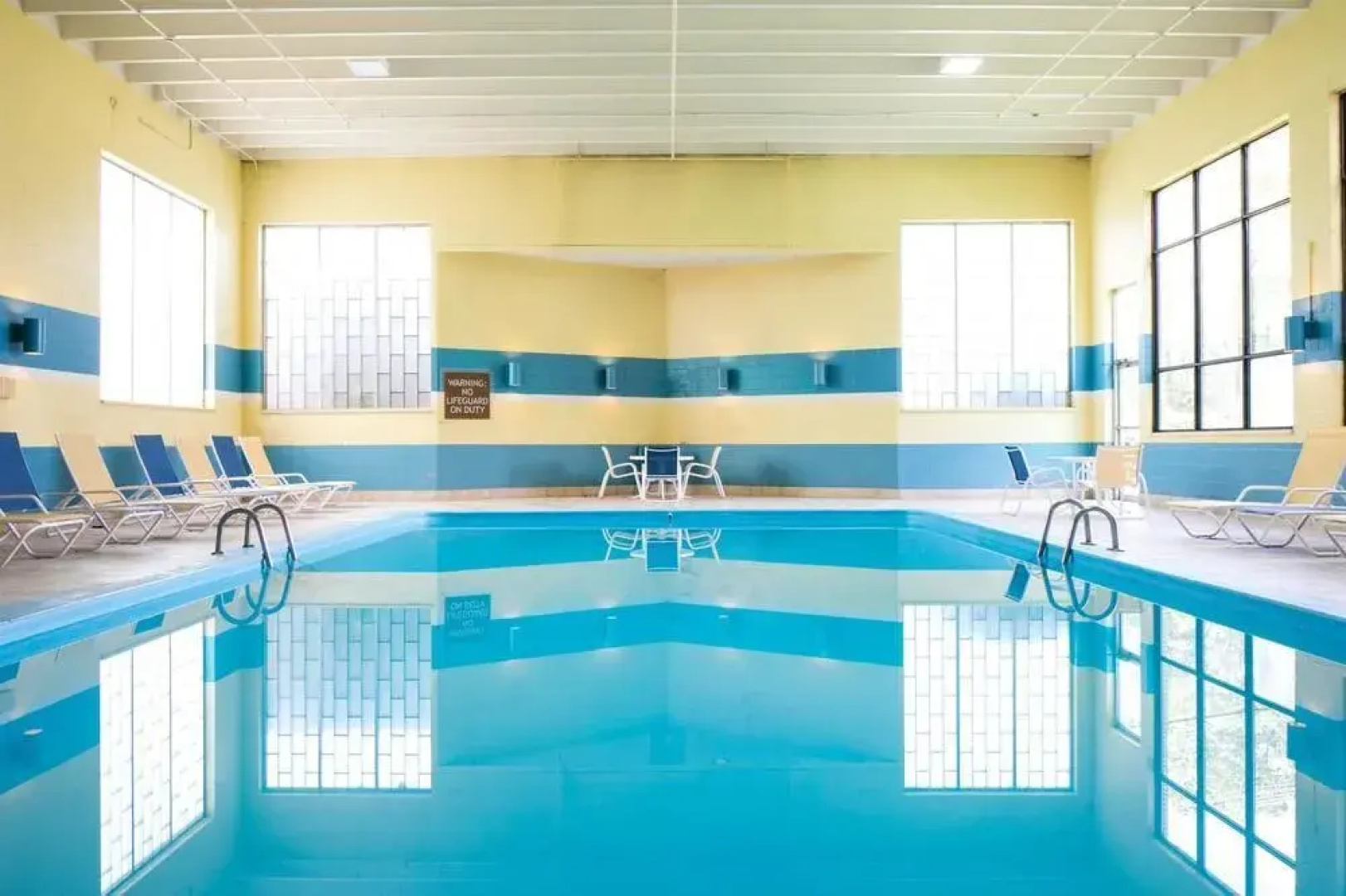 Cburg Inn & Suites
