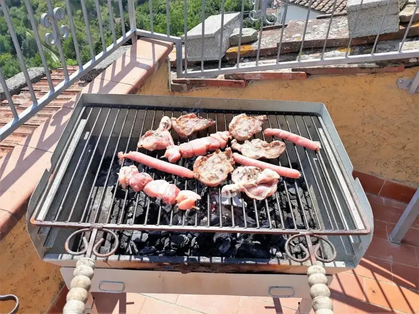 House With 4 Bedrooms in Granaiola, With Wonderful Mountain View and Furnished Terrace - 38 km From the Slopes