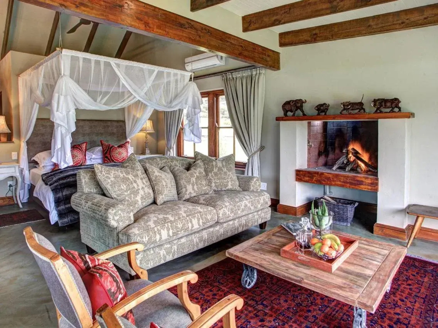 Madi Madi Karoo Safari Lodge