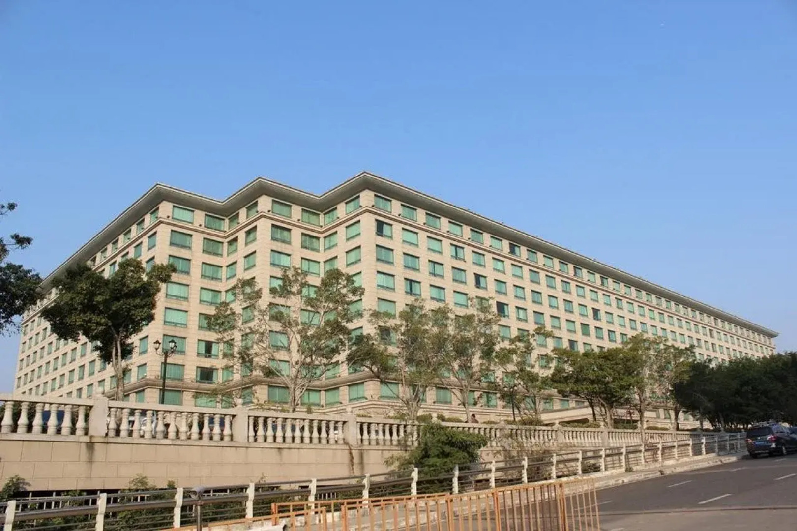 Xianglu Grand Hotel