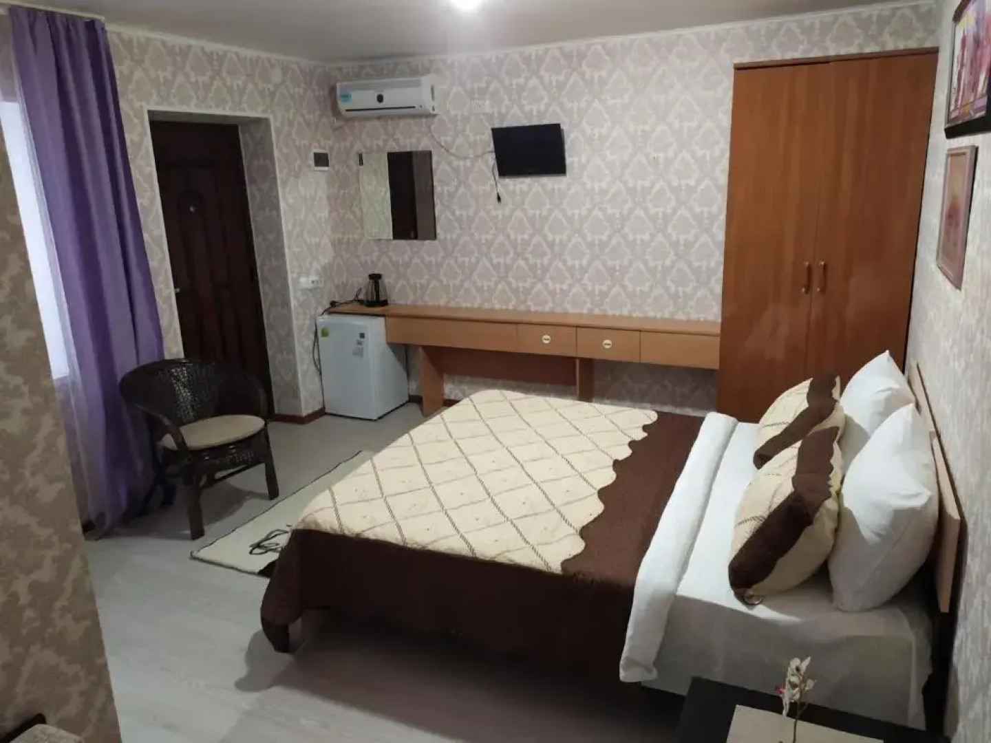 Mini Gostinitsa Abazhur