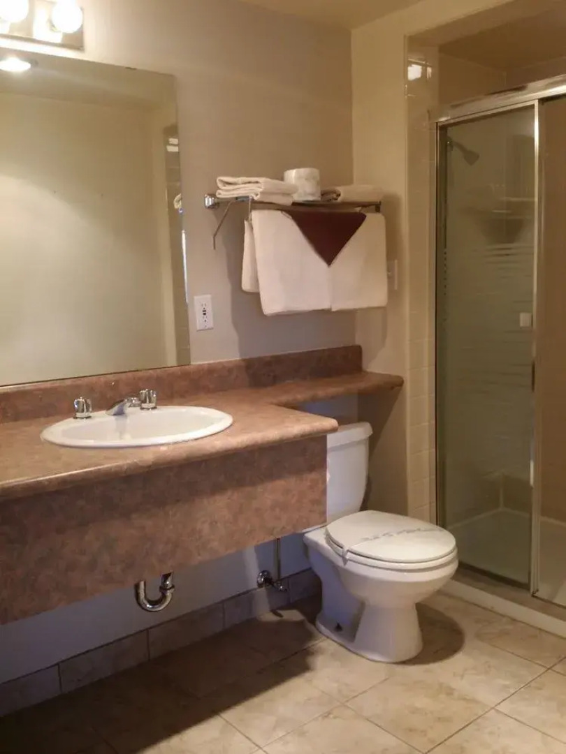 Tamarack Motor Inn