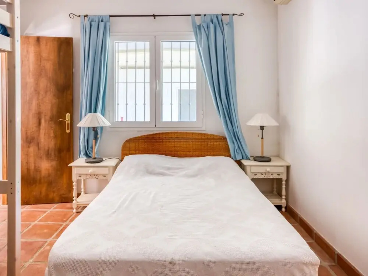 Lovely Holiday Home in Coin With Private Swimming Pool