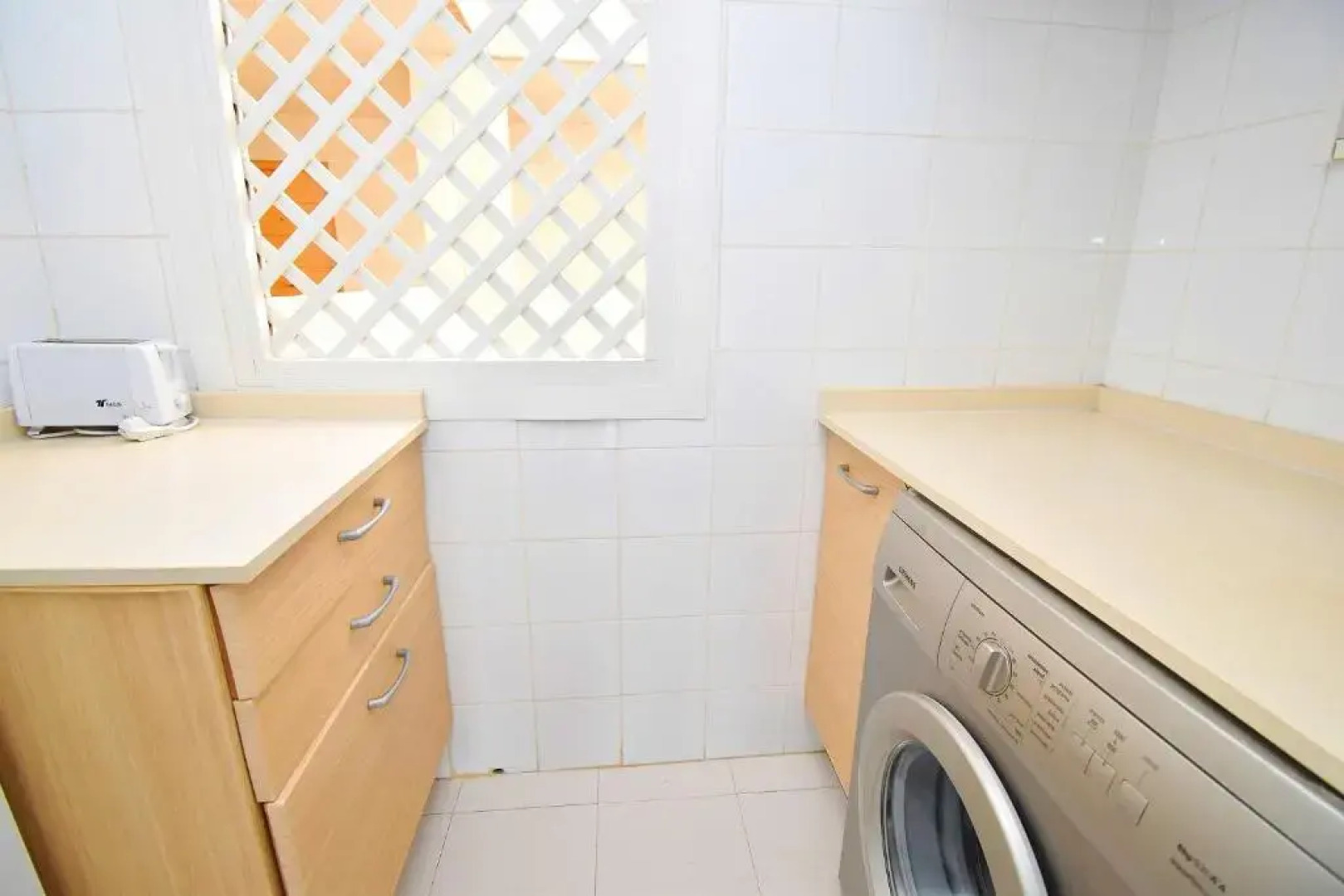 Expoholidays - Apartamentos Puerto Almerimar