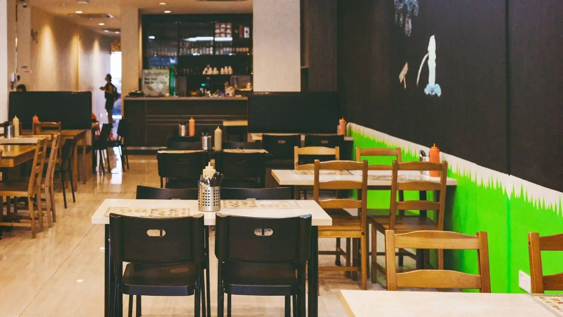 Victoria Hotel, a NuVe Group Collection