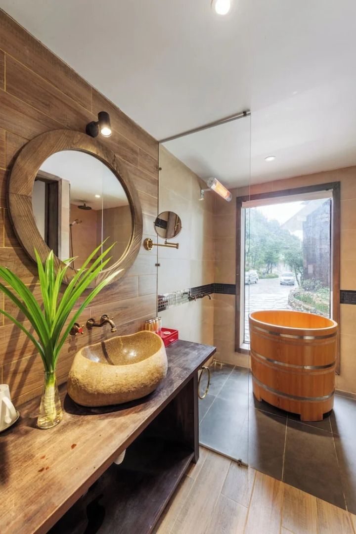 Sapa CatCat Hills Resort