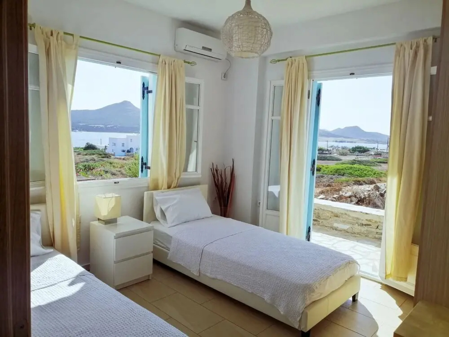 Antiparos Luxury Apartments