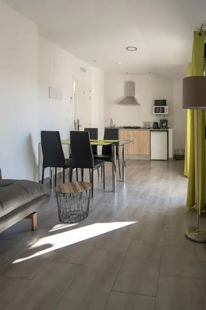 Apartamentos La Laguna