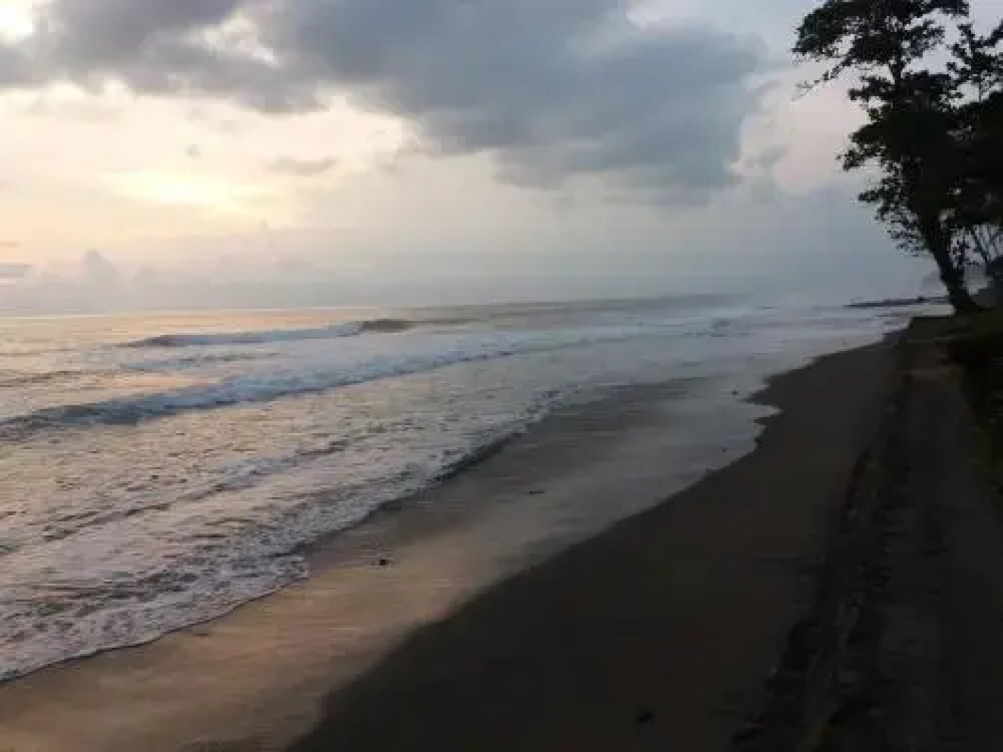 Villa Gede Batulumbang