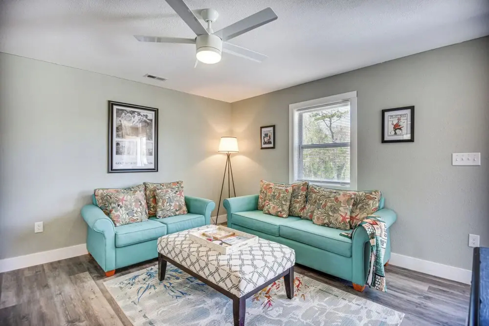 Kitty Hawk Apartment w/ Hot Tub - 1 Mi to Beach!