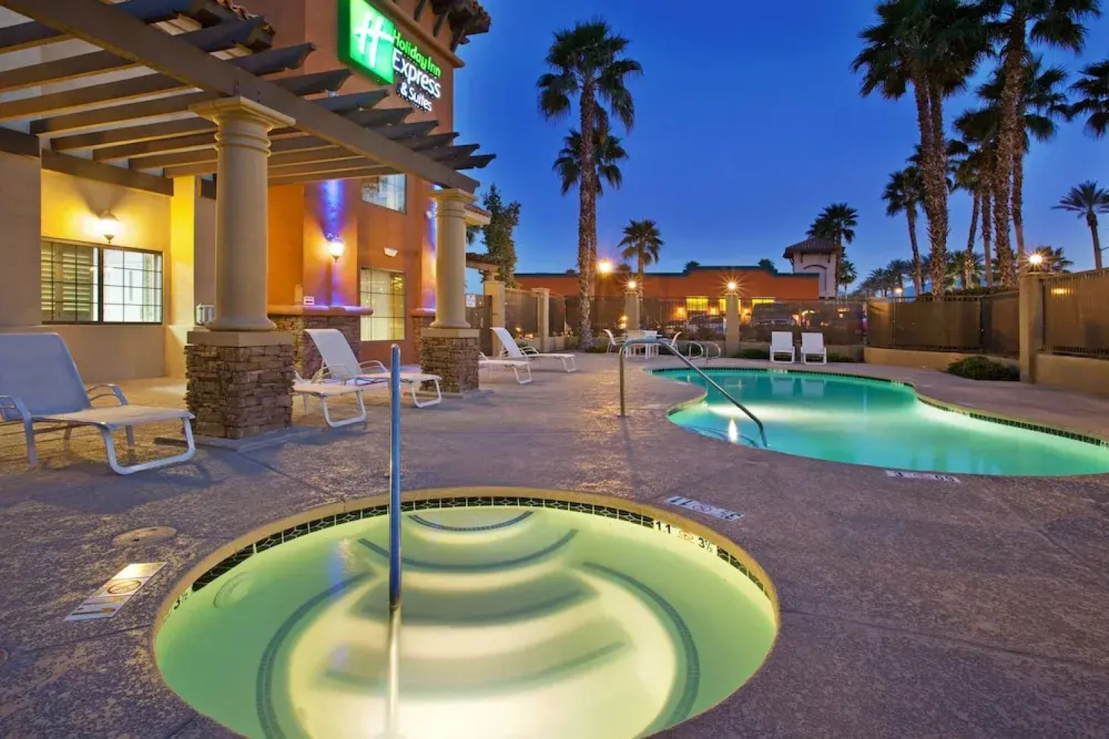 Holiday Inn Express & Suites Rancho Mirage - Palm Spgs Area