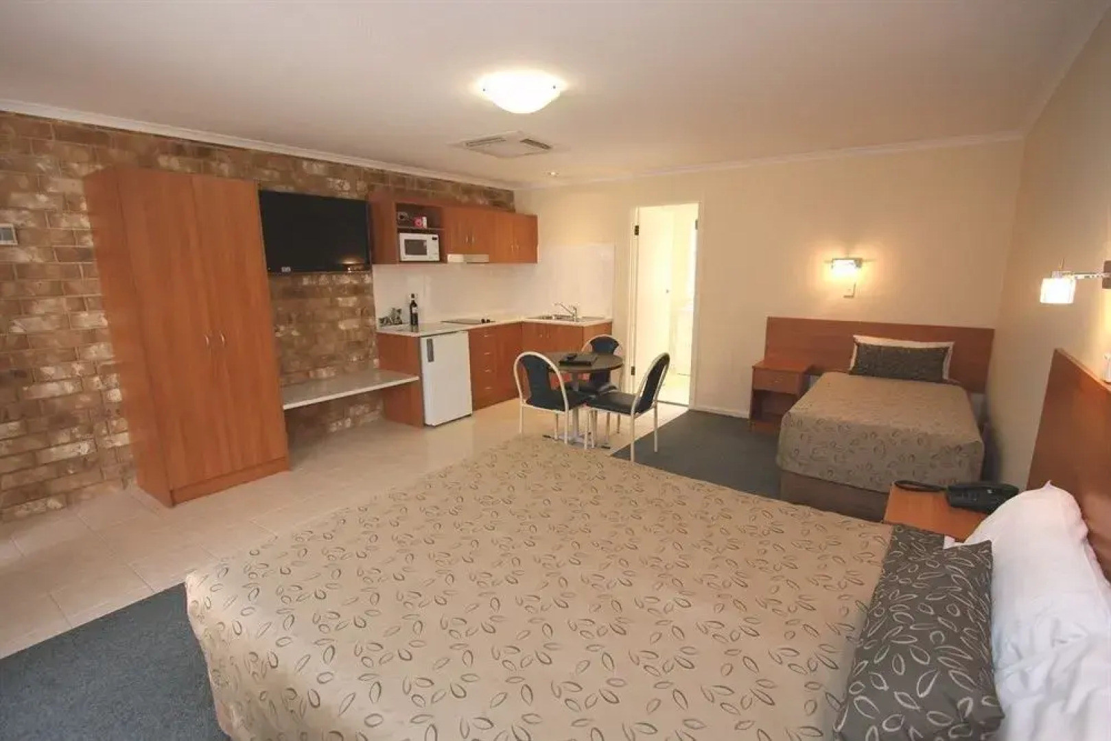 Comfort Inn Clare Central