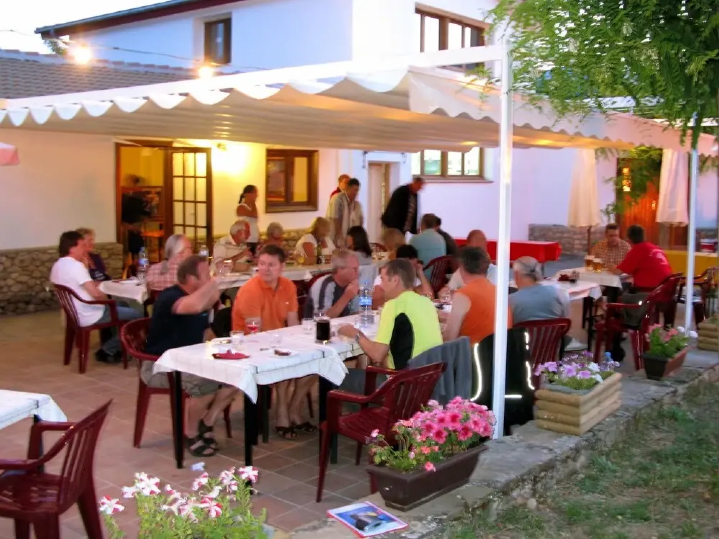 Carefully Furnished Chalet With a Covered Terrace, in Aragon