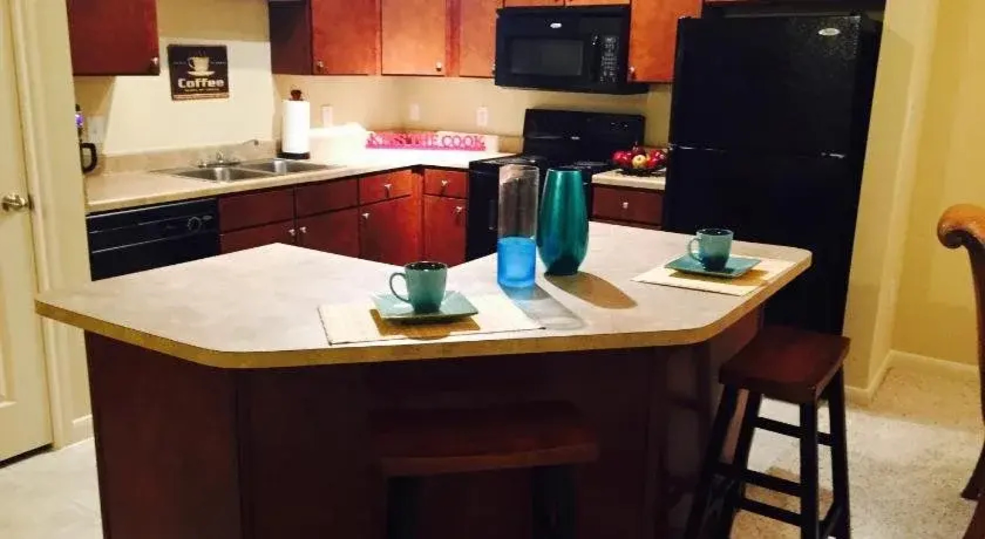 Resort Style Apt/Homes