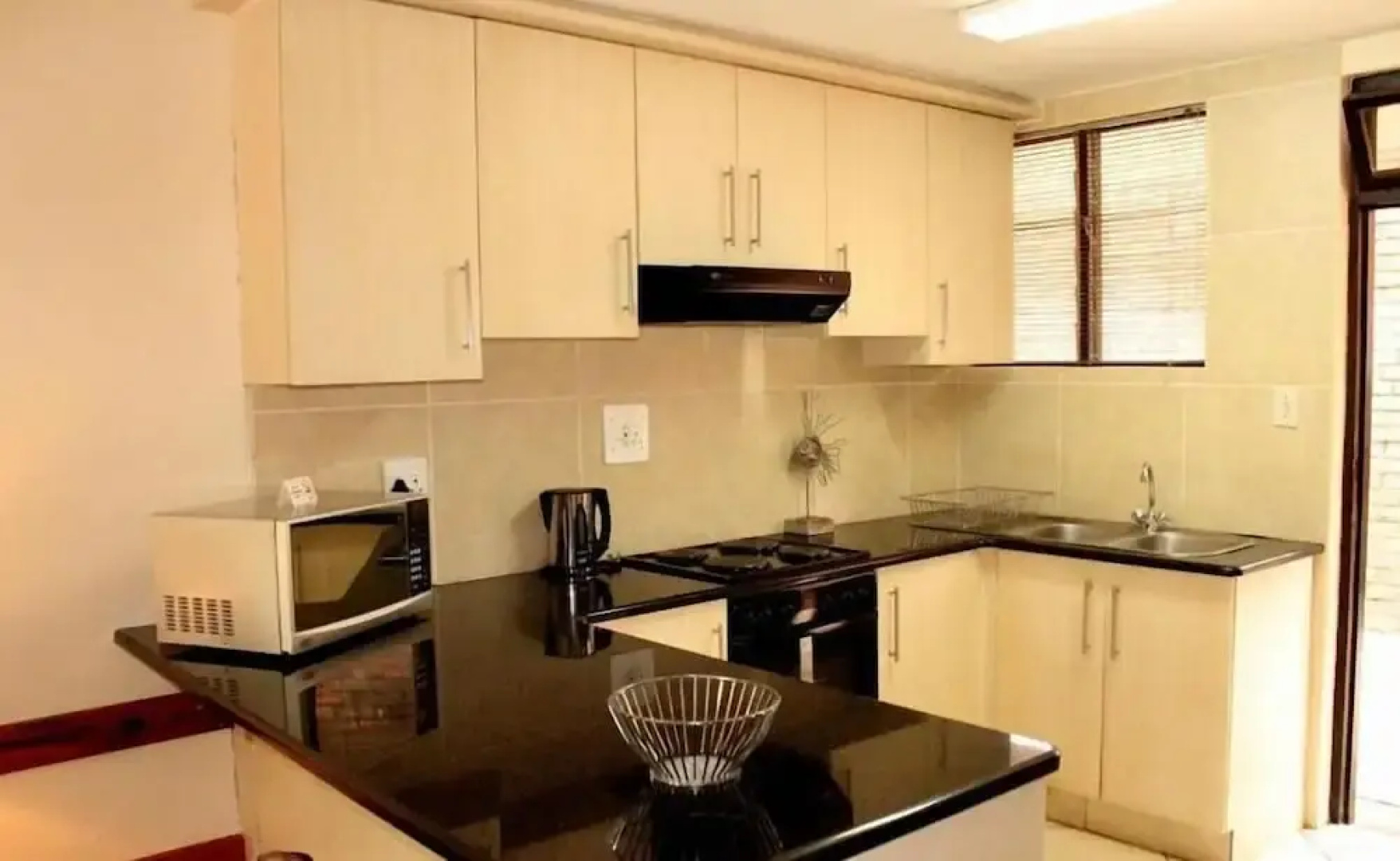 Flamingo Holiday Apartments