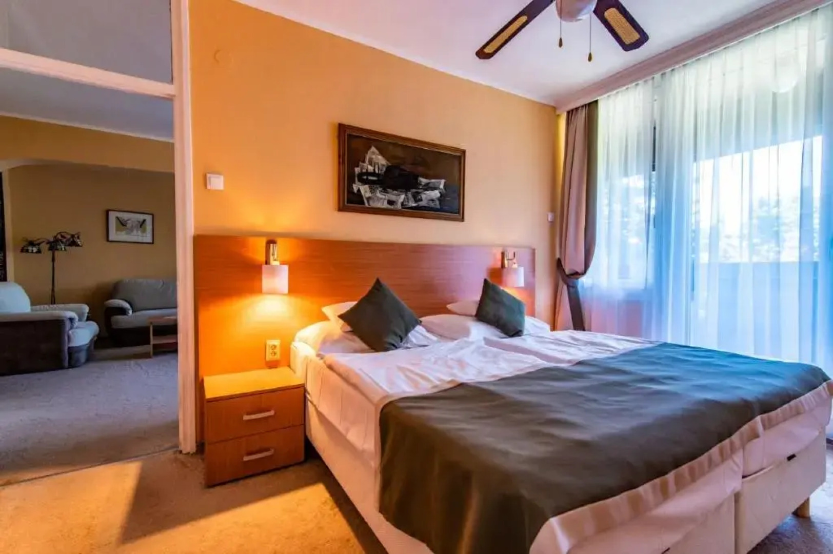 Jogar Továbbképző Központ és Hotel