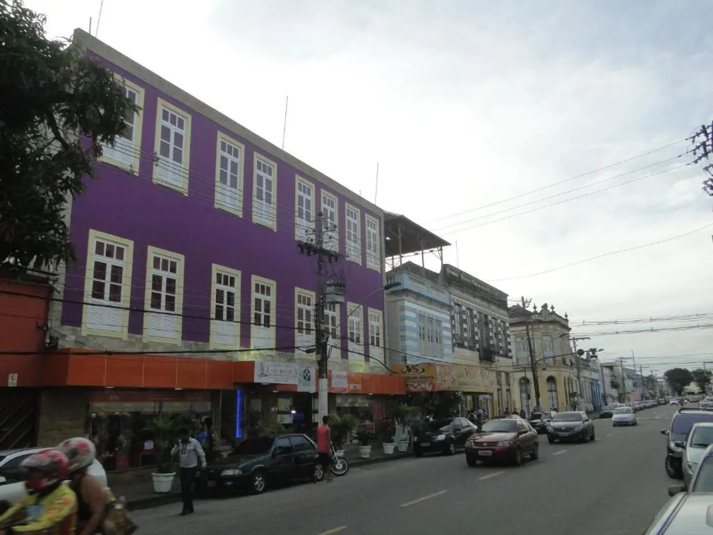 Galeria & Hotel Farol da Barra