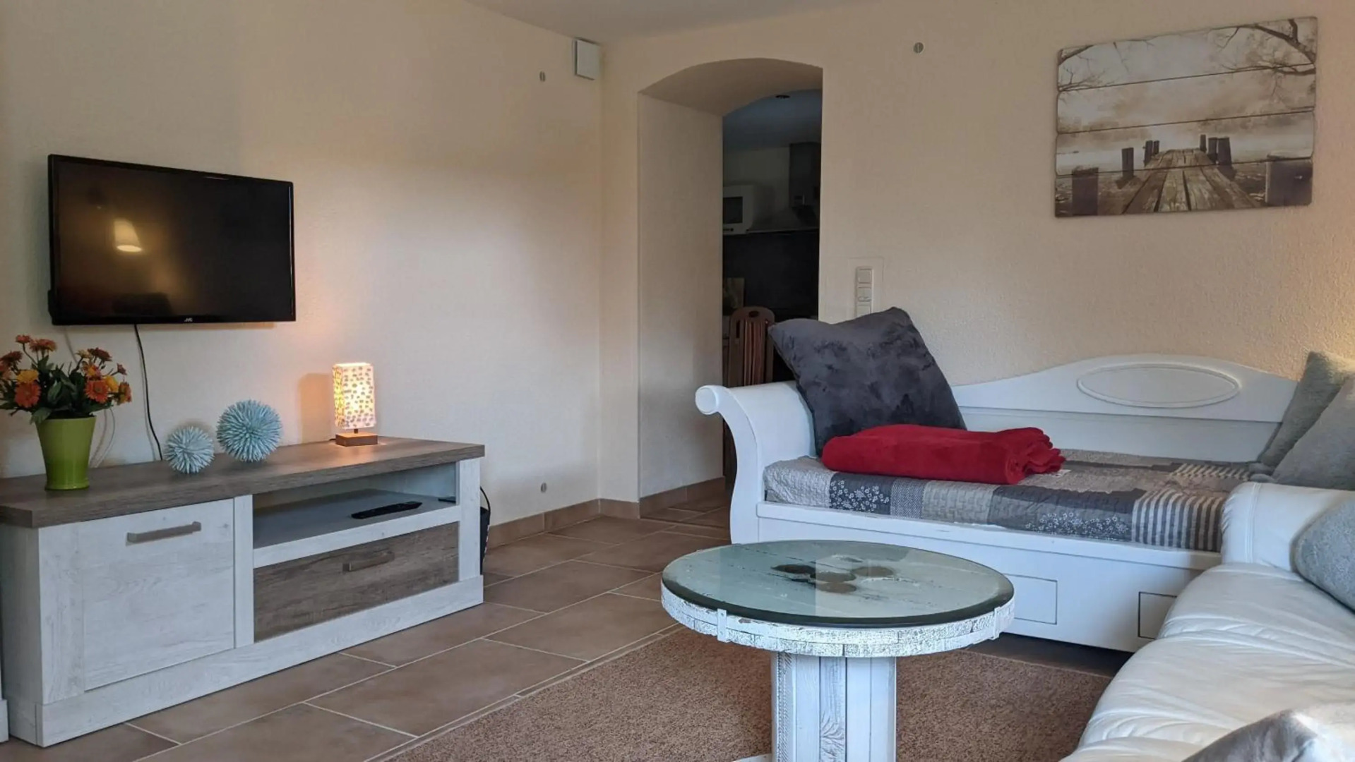 WeisseVilla Friedrichsbrunn Fewo SOLIDE