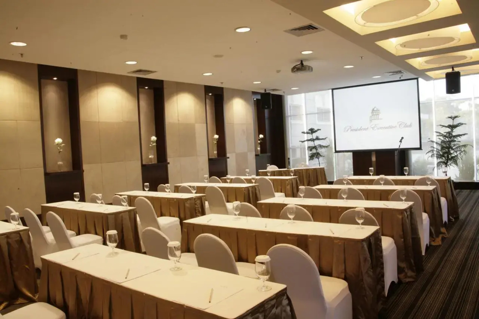 President Executive Club