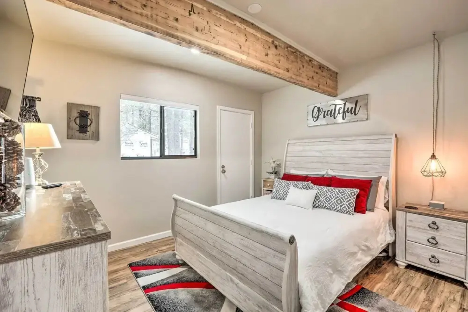 Fire Pit + ATV Trail Access: Munds Park Cabin!