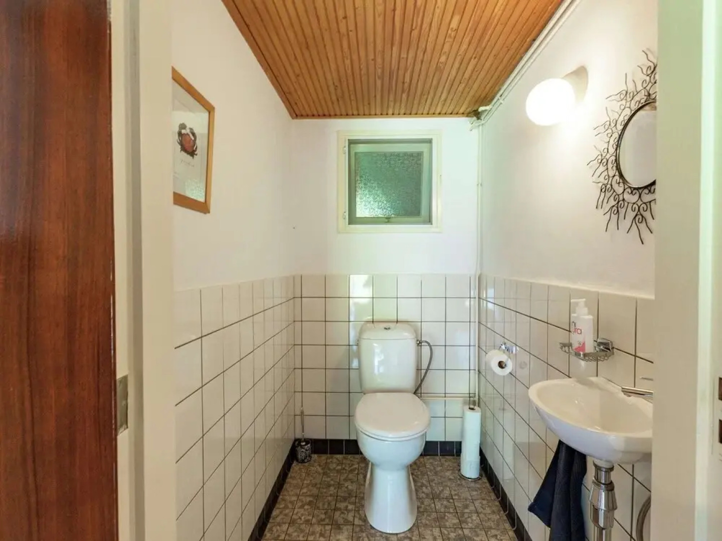 Calm Holiday Home in Burgh-Haamstede Zealand with Garden