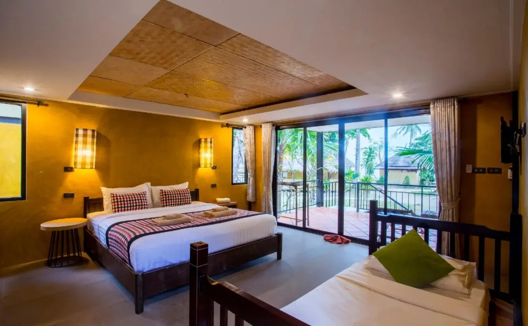 Thapwarin Resort-Green Hotel